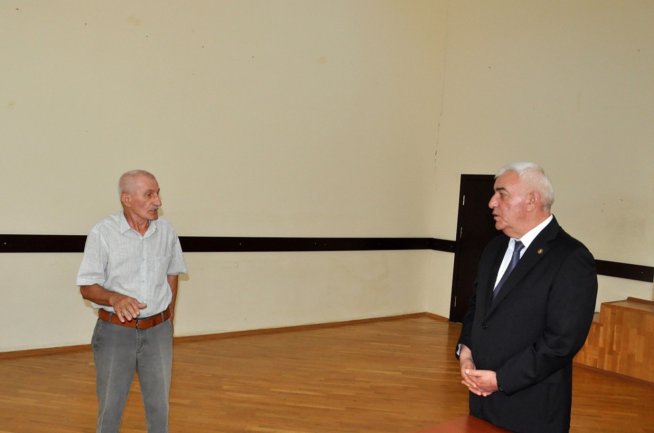 Vasif İmanov Pirallahıda vətəndaşları qəbul etdi - FOTOLAR